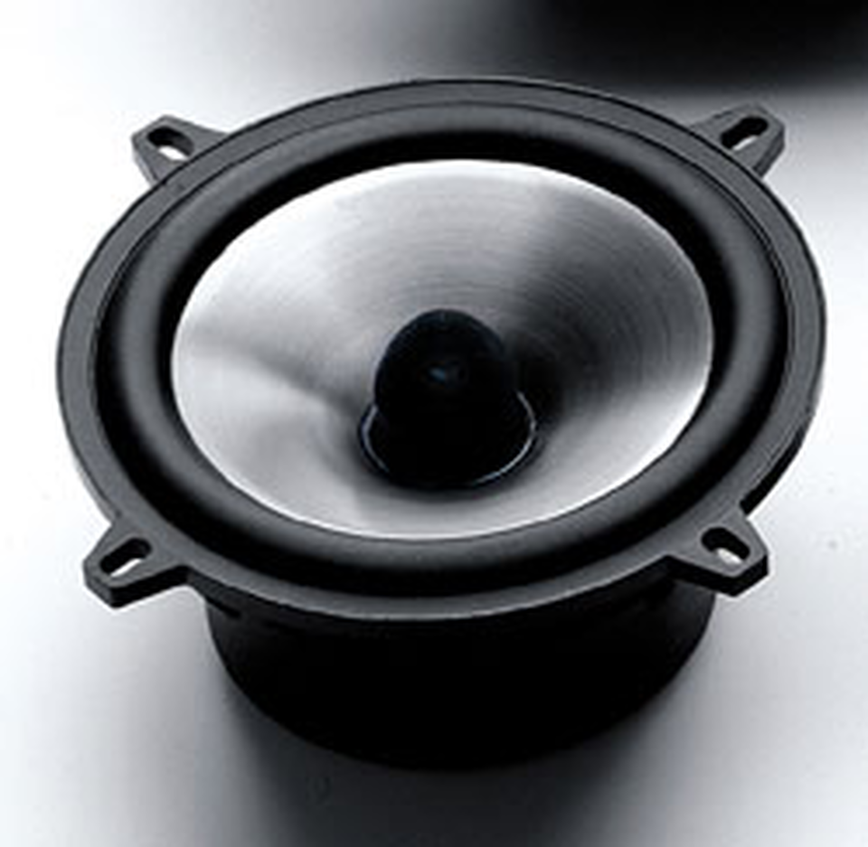POWER P52 - Black - Hero
